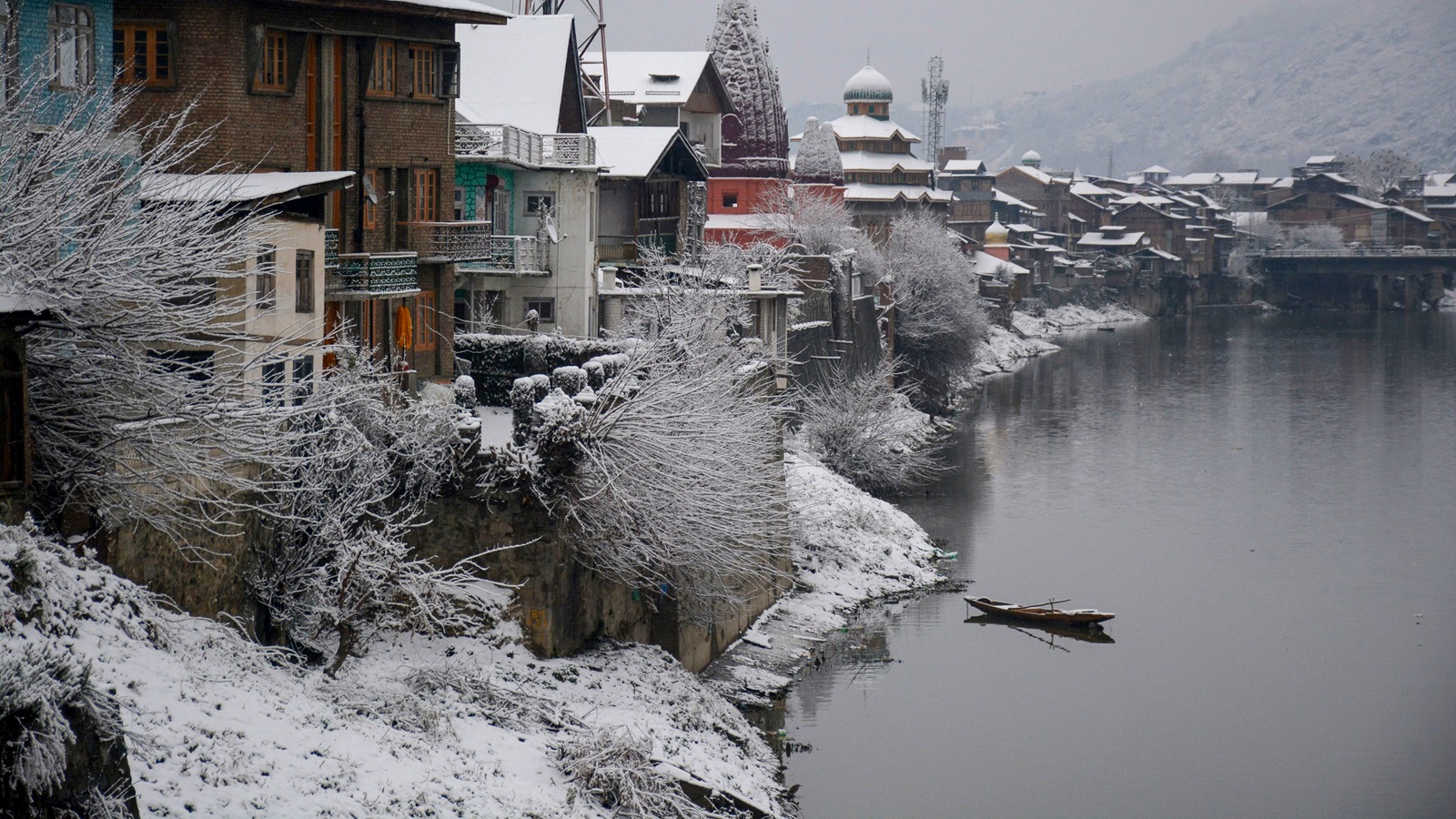 snowfall in jammu and kashmir