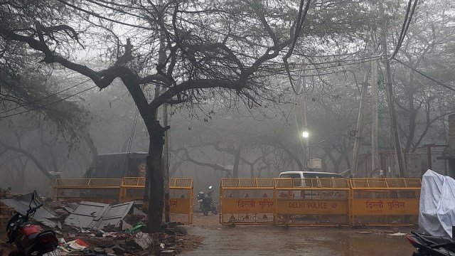 Akhoondji Masjid razed, congress opposed delhi mosque demolition, Akhoondji Mosque in Mehrauli, Akhoondji Masjid demolished, demolition of delhis heritage mosque, Delhi Development Authority, delhi Mosque, Mehrauli mosque, Imran Pratapgarhi,