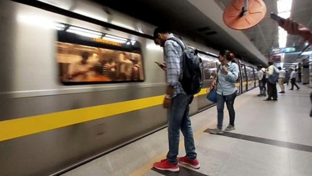 Delhi metro