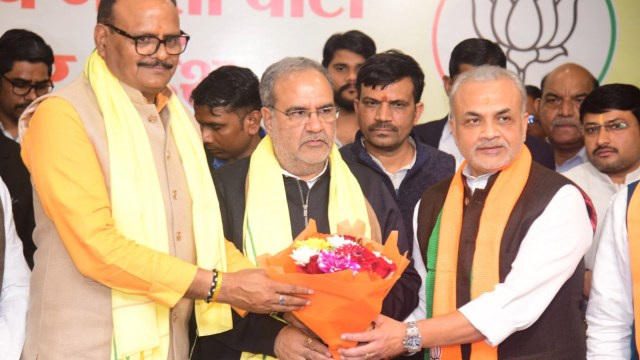 Vibhakar Shastri