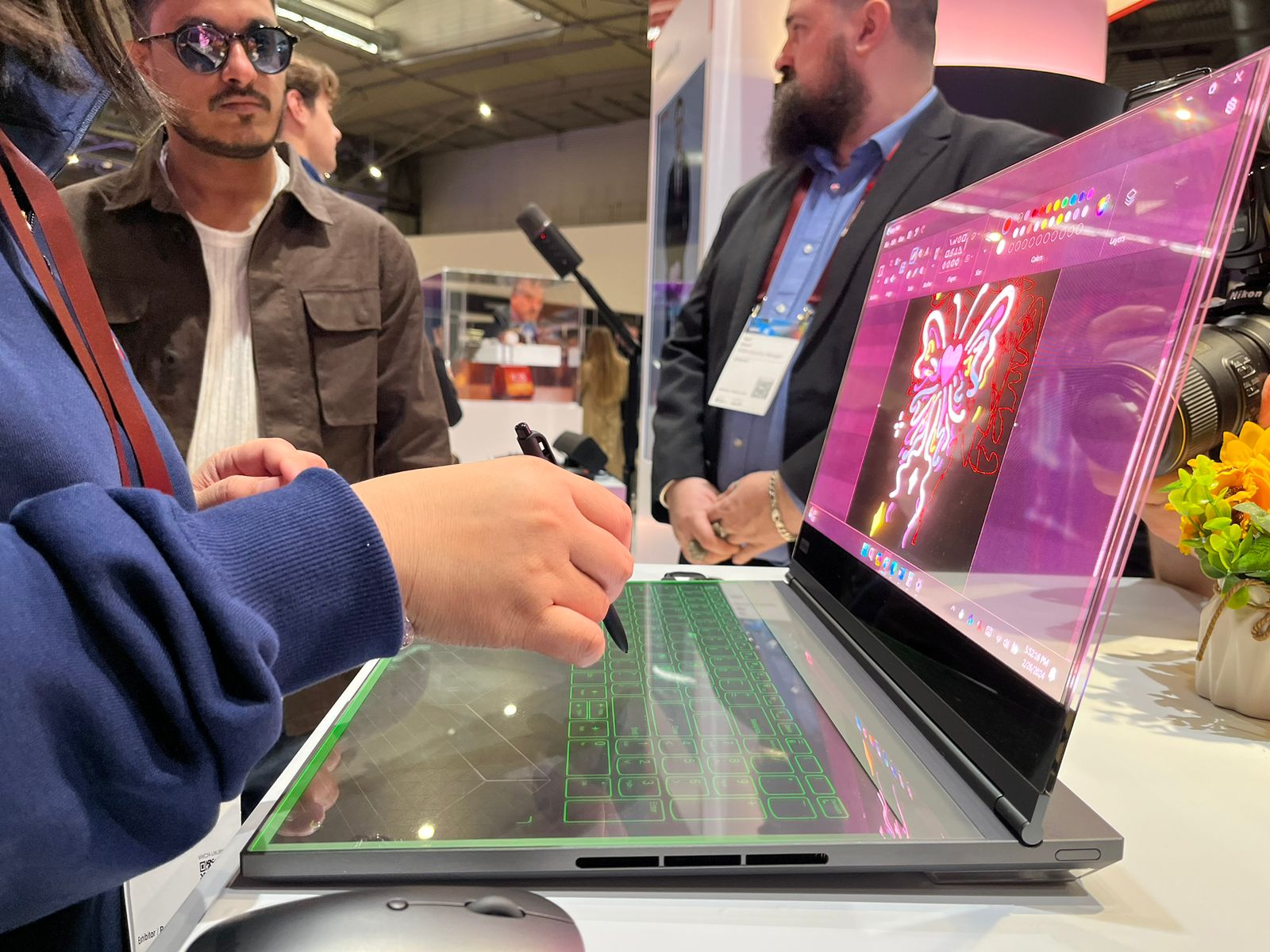 Lenovo ThinkBook Transparent