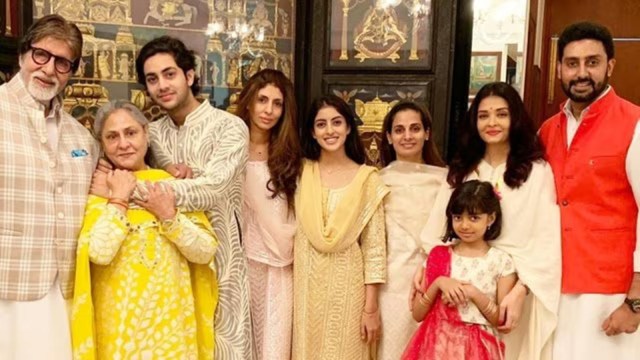 jaya bachchan family