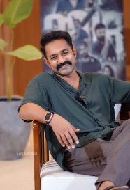 Malayalam Actor Asif Ali Wallpapers