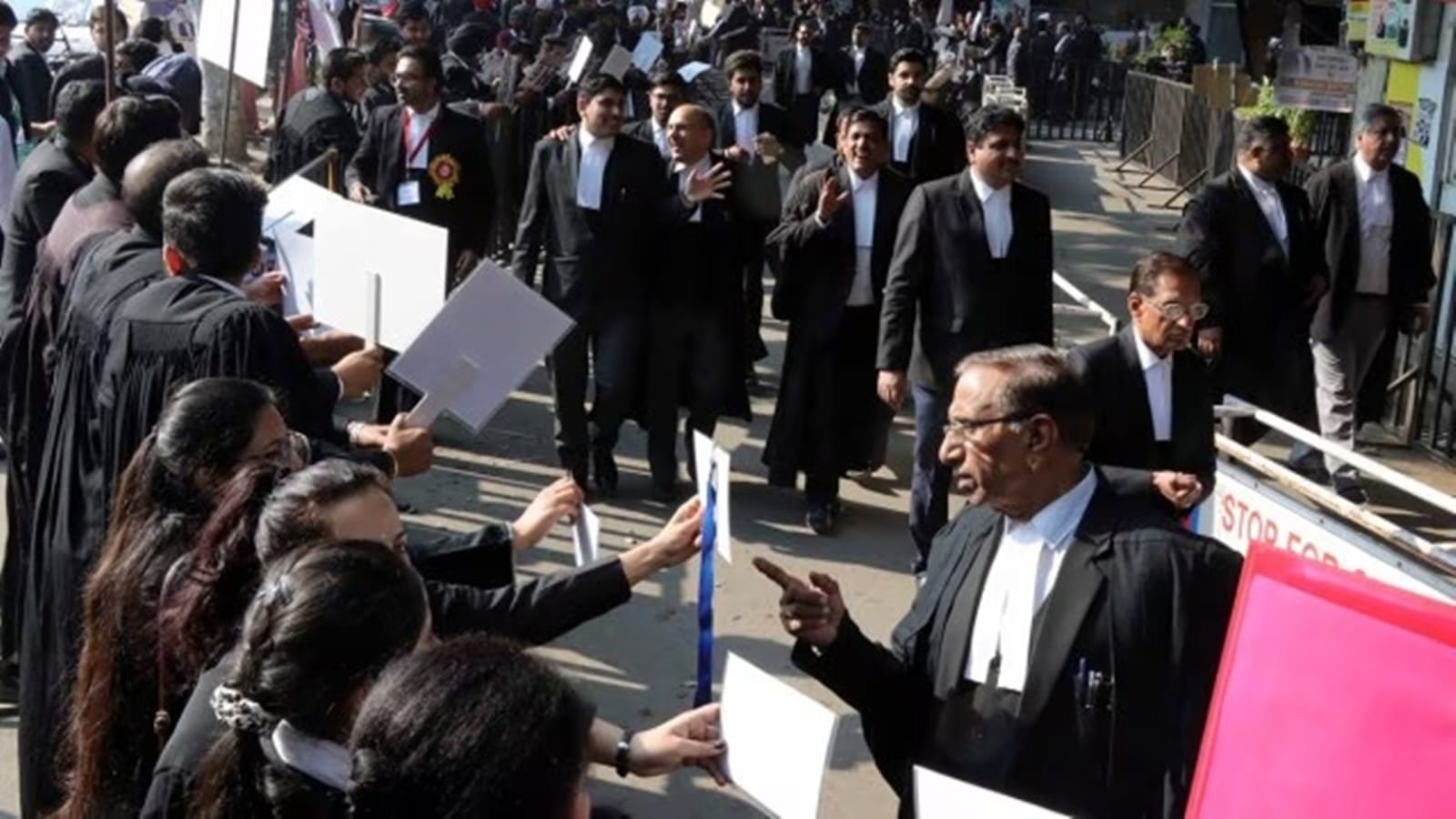 pune bar association