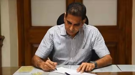 Mahalaxmi racecourse land, bmc chief Iqbal singh chahal, BMC Mahalaxmi Racecourse transformation proposal, redevelopment of Mahalaxmi Racecourse, Mumbai green spot, BMC proposal, Royal Western India Turf Club, RWITC club members, indan express news