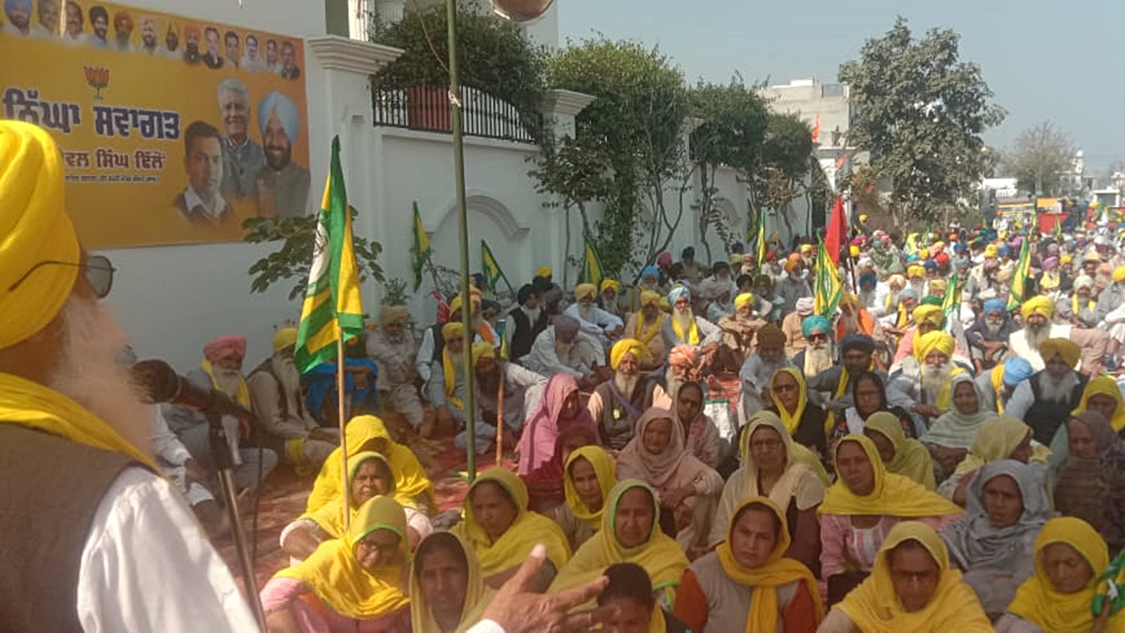 farmers protest dharna