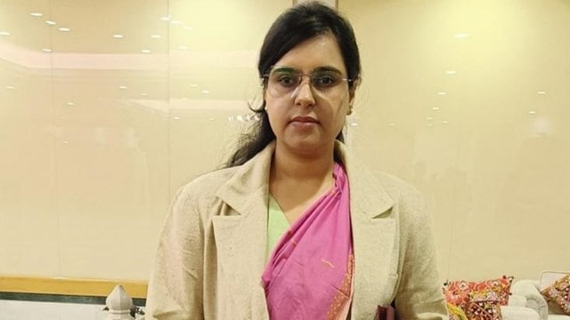 Ms Atreja house, Delhi University teacher’s fight, DU campus accommodation, Delhi University Arts Faculty, indian express news