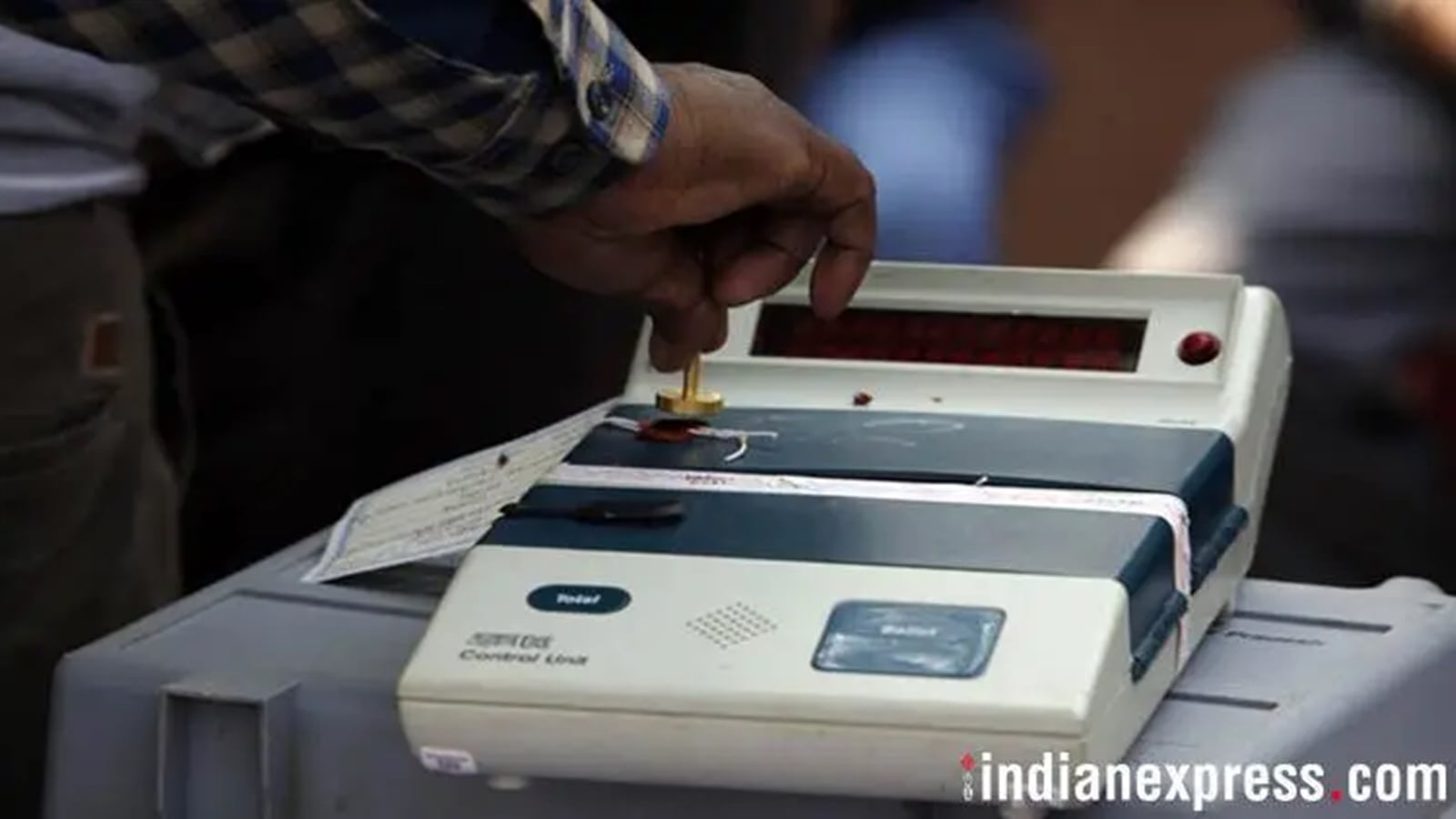 Evm Unit Stolen From Tehsil Office In Pune District, Probe Launched 