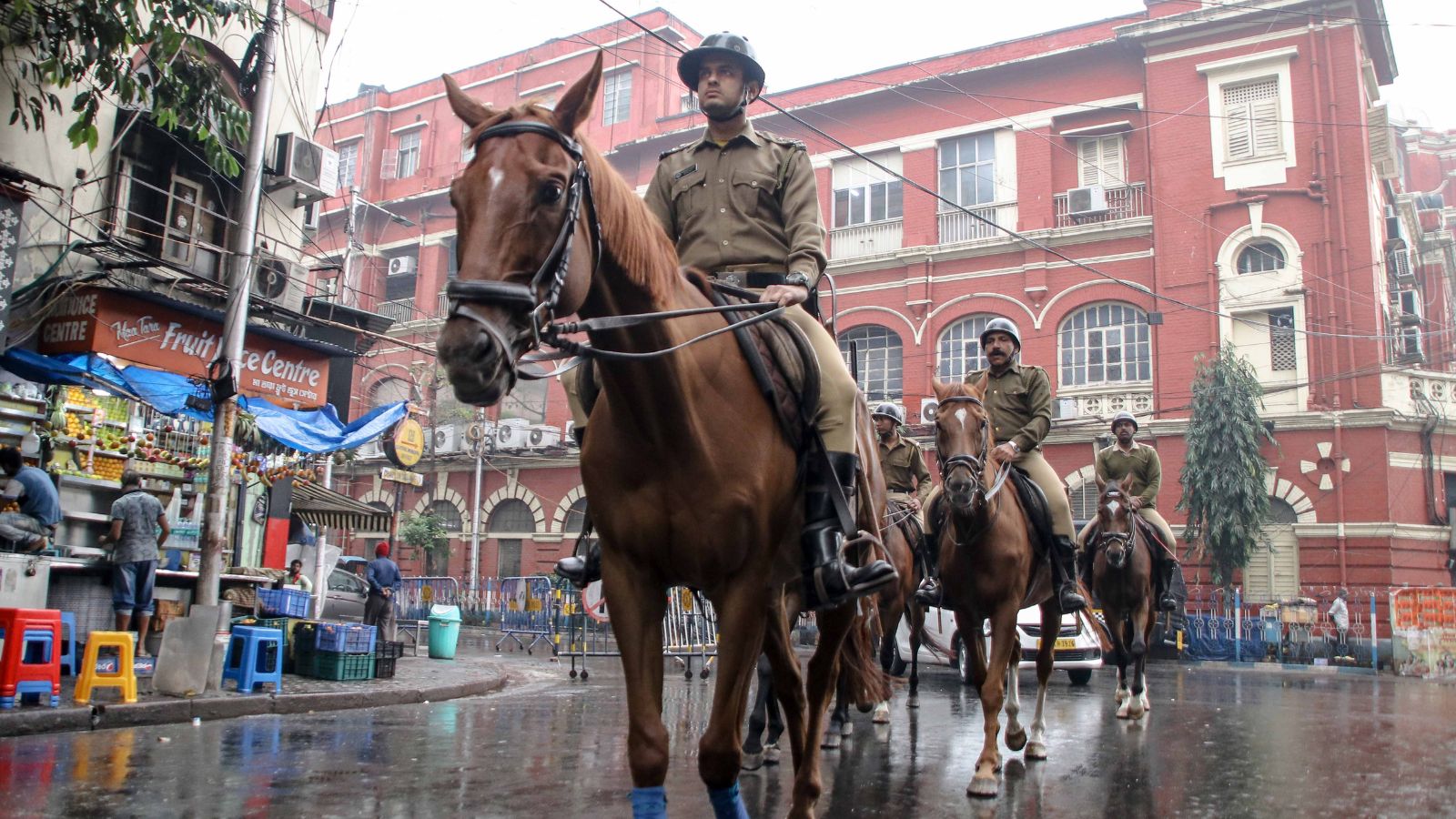 kolkata mounted police