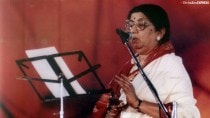 Lata Mangeshkar recorded her song alone, whoever claims they have sung with her are lying: Lalit Pandit