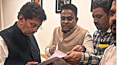 marathi teachers, urdu school, maharashtra news, indian express