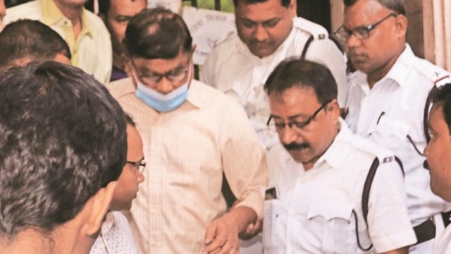 school jobs scam, West Bengal teachers' recruitment scam, Money laundering case, Manik Bhattacharya’s son bail, Supreme Court, TMC MLA gets bail, Enforcement Directorate, indian express news