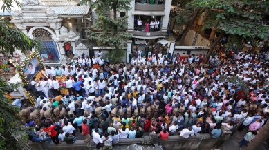 Shiv Sena ex-corporator shot dead, Ex-Sena corporator shot dead during FB live, MUMBAI crime branch, Abhishek Ghosalkar Facebook Live, who is Mauris Noronha, indian express news