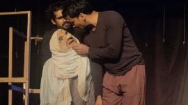 pune theatre