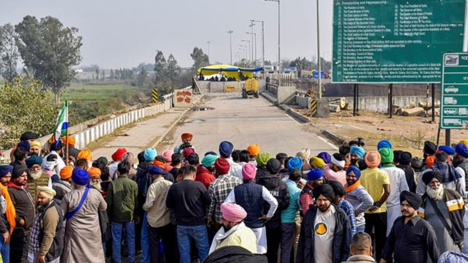 Farmers ‘Dilli Chalo’ March Resumes Today: Here Are The Traffic ...