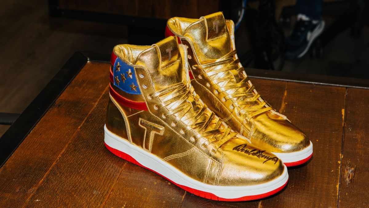 This man paid $9,000 for a pair of Donald Trump sneakers  display picture 1