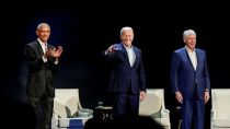 Obama, Clinton and big-name entertainers help Biden raise a record $26 million for his re-election