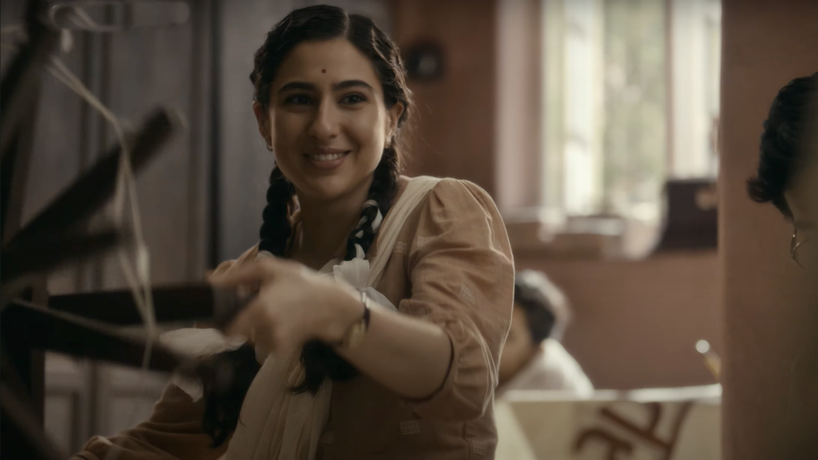 Ae Watan Mere Watan trailer: Sara Ali Khan becomes the voice that 'united  the nation' during Quit India movement | Bollywood News - The Indian Express