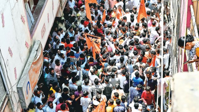 MK Stalin, m k Stalin, hanuman chalisa attack, tejasvi surya protest, hanuman chalisa protest, detained from protest, indiaMK Stalin, m k Stalin, Rameshwaram Cafe blast case, bengaluru blast case, bangalore blast case, hanuman chalisa attack, Indian express news, current affairsn express