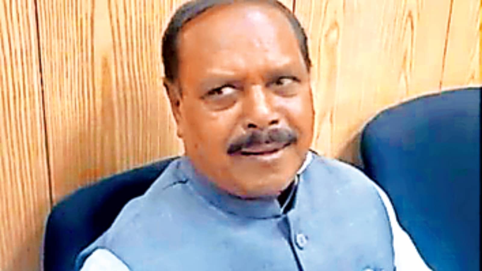 RJD MLA takes Treasury Bench seat, sparks buzz of another switchover
