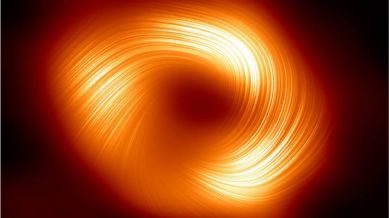 The black hole seen in polarised light for the first time. (UCL)