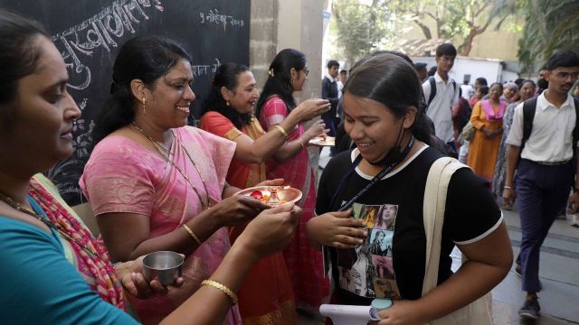 Maharashtra Board 10th Result 2024: check MSBSHSE result at mahresult.nic.in, sscresult.mkcl.org, sscresult.mahahsscboard.in, and from results.digilocker.gov.in.