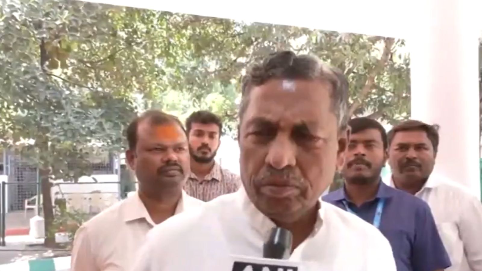 Lok Sabha elections: 5 Karnataka Congress legislators threaten to resign over Kolar seat choice - Vimarsana News