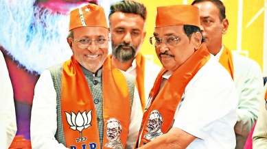 Gandhinagar, Surat, Arjun Modhwadia, Arjun Modhwadia joins bjp, bjp, Gujarat Assembly, Gujarat BJP, Ahmedabad news, Gujarat news, India news, Indian express, Indian express India news, Indian express India