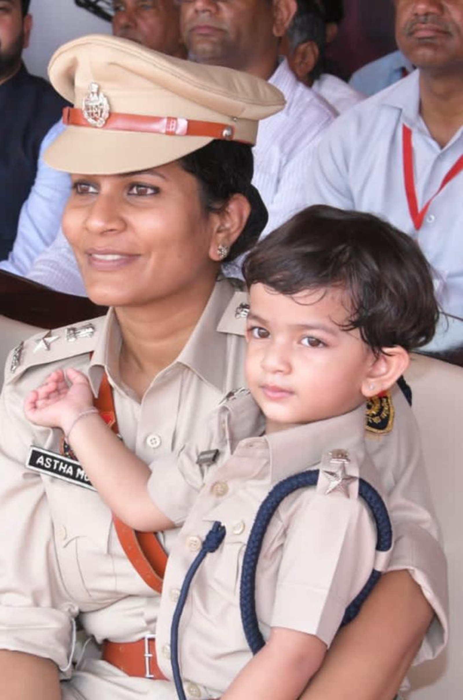 Meet 9 Famous And Brave IPS Officers Who Are Not Afraid