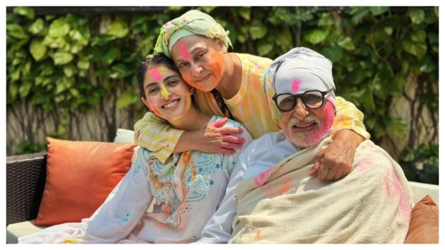 Amitabh Bachchan, Navya Naveli Nanda, Jaya Bachchan