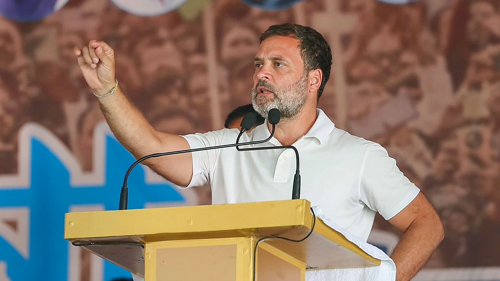 Panauti Jibe At PM: EC Asks Rahul Gandhi To Be More Careful In Public ...