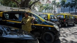 kali peeli taxi