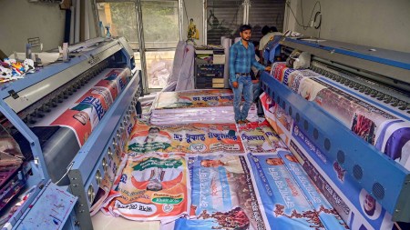Lok Sabha elections 2024, Trinamool Congress, Abhishek Banerjee, Bengal BJP, Banerjee Addresses public meeting, indian express news