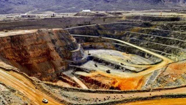 NMDC reduces iron ore lump rate by Rs 200 to Rs 5,800 per tonne ...