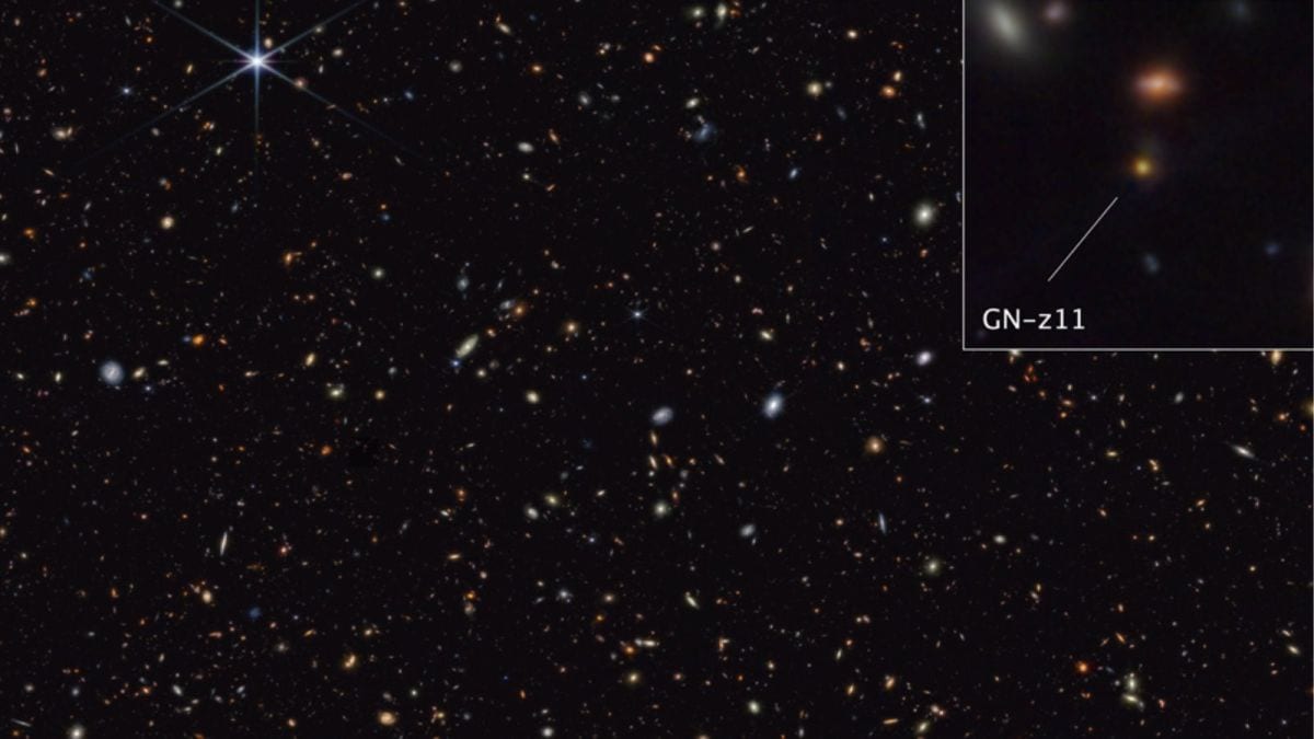 The galaxy GN-z11 is not just special for its age and the distance at which exists, but it is also especially bright. (NASA, ESA)