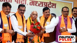 Madhya Pradesh CM Mohan Yadav, former Chief Minister Shivraj Singh Chouhan and BJP state President VD Sharma welcome senior Congress leader and former Union Minister Suresh Pachouri to the BJP, in Bhopal on Saturday. (PTI Photo)