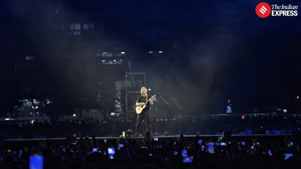 Ed Sheeran performs at the Mumbai concert 