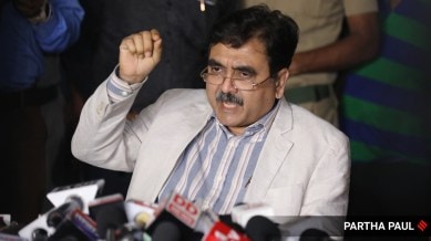 abhijit gangopadhyay joining bjp