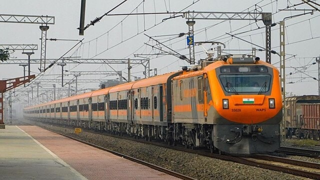 Amrit Bharat train