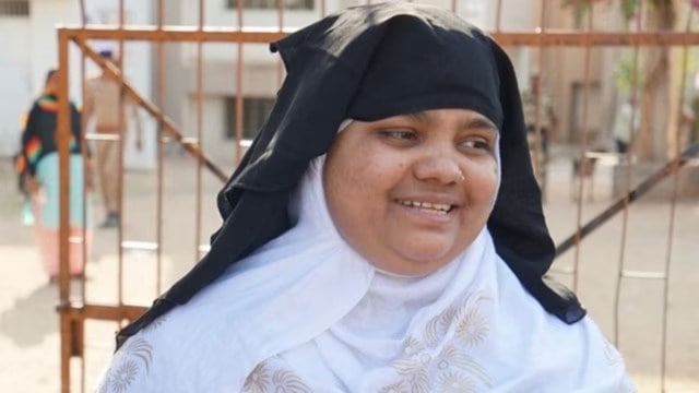 Bilkis Bano case, Supreme Court, SC order challenged, Gujarat HC, violation of law, Gujarat HC cancels remission, Bilkis bano case latest update, indian express news