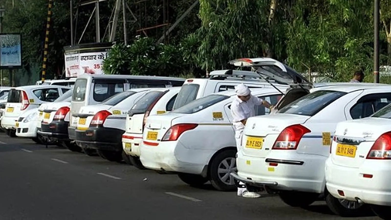 Pune RTA rejects pending Ola, Uber applications for aggregator licenses | Pune News