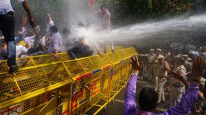Arvind Kejriwal Live Updates: bjp protest delhi