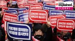 Doctors chant slogans during a rally to protest against government plans to increase medical school admissions in Seoul, South Korea, March 3, 2024. (REUTERS: Photo)
