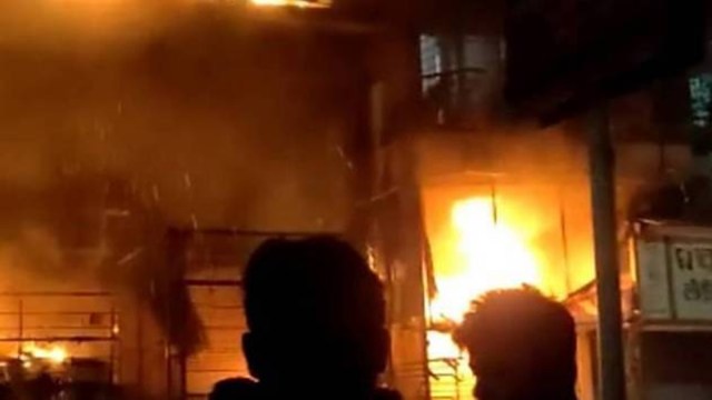Youth set on fire, neighbour rescued, Bharuch, gujarat police, Gujarat news, indian express news