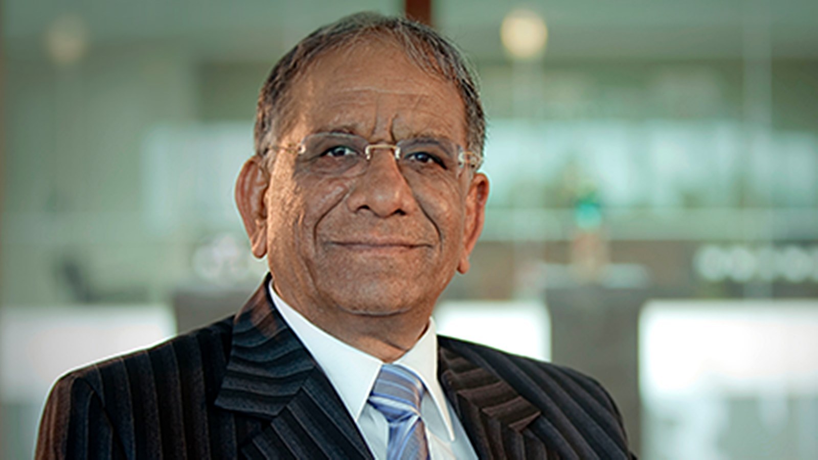 Rajya Sabha MP and merchant Govind Dholakiya is new chairman of Surat ...
