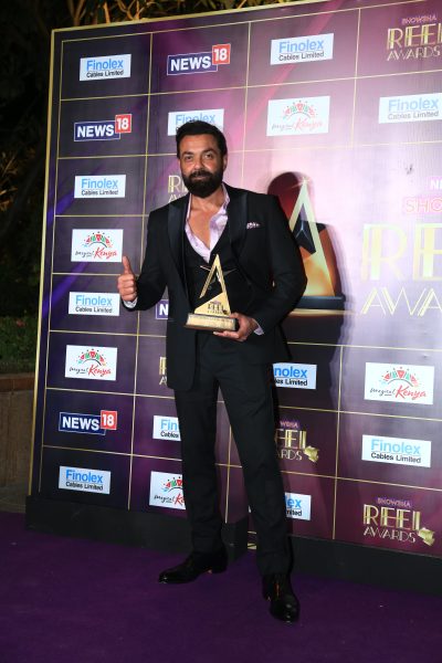 Bobby Deol wins Best Performance in a negative role at News 18 Showsha Reel Awards