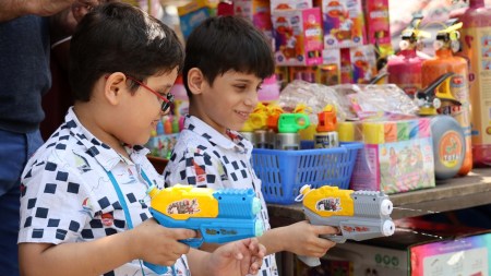 Holi celebrations, anti-social elements during holi, Mumbai holi guidelines, Lok Sabha elections 2024, poll campaign on hold, holi festivities, holi date, indian express news