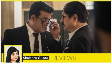 Maamla Legal Hai review