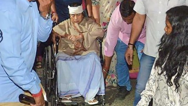 West Bengal Chief Minister, Mamata Banerjee, West Bengal, Mamata Banerjee, tmc, mamata injured, mamata in hospital, indian express