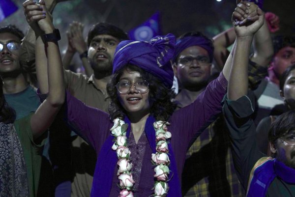 JNUSU ভোটের ফলাফল, JNUSU নতুন চ্যান্সেলর, JNU ছাত্রদের সমস্যা, JNUSU নতুন চ্যান্সেলর এজেন্ডা, বাম গোষ্ঠী JNUSU ভোটে জয়ী, JNUSU ভোটের বিজয়ী, জওহরলাল নেহেরু ছাত্র ইউনিয়ন, BAPSA, AISA ধনঞ্জয়, মহম্মদ সাজিদ, প্রিয়ংশি জেএনইউ, JNU-এর নতুন সদস্য পদে সালাম, ইউনাইটেড লেফট গ্রুপ, দ্য ইন্ডিয়ান এক্সপ্রেস নিউজ
